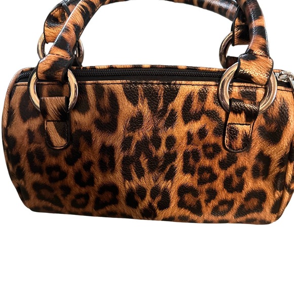 Leopard print small duffle handbag - Picture 2 of 4